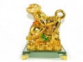 Golden Monkey with Peach and Ling Zhi for Good Health
