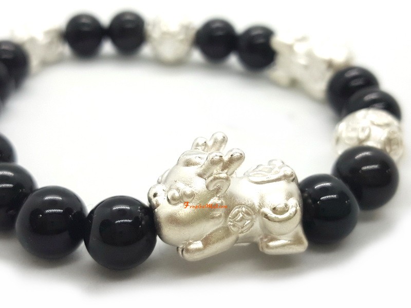 Obsidian Bracelet with 999 Silver Pi Yao Charm Bracelet :: Feng Shui ...