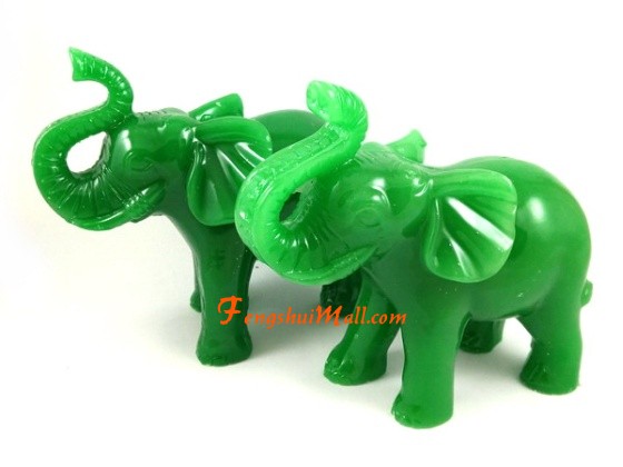 A 6 Small Polyresin Elephant with Trunk Up Figurine Statue Wealth Lucky Figurine Home Decor Gift E-lip Feng Shui Elephant Black